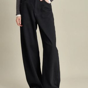 Akari Barrel Leg Jeans in Turkish Denim